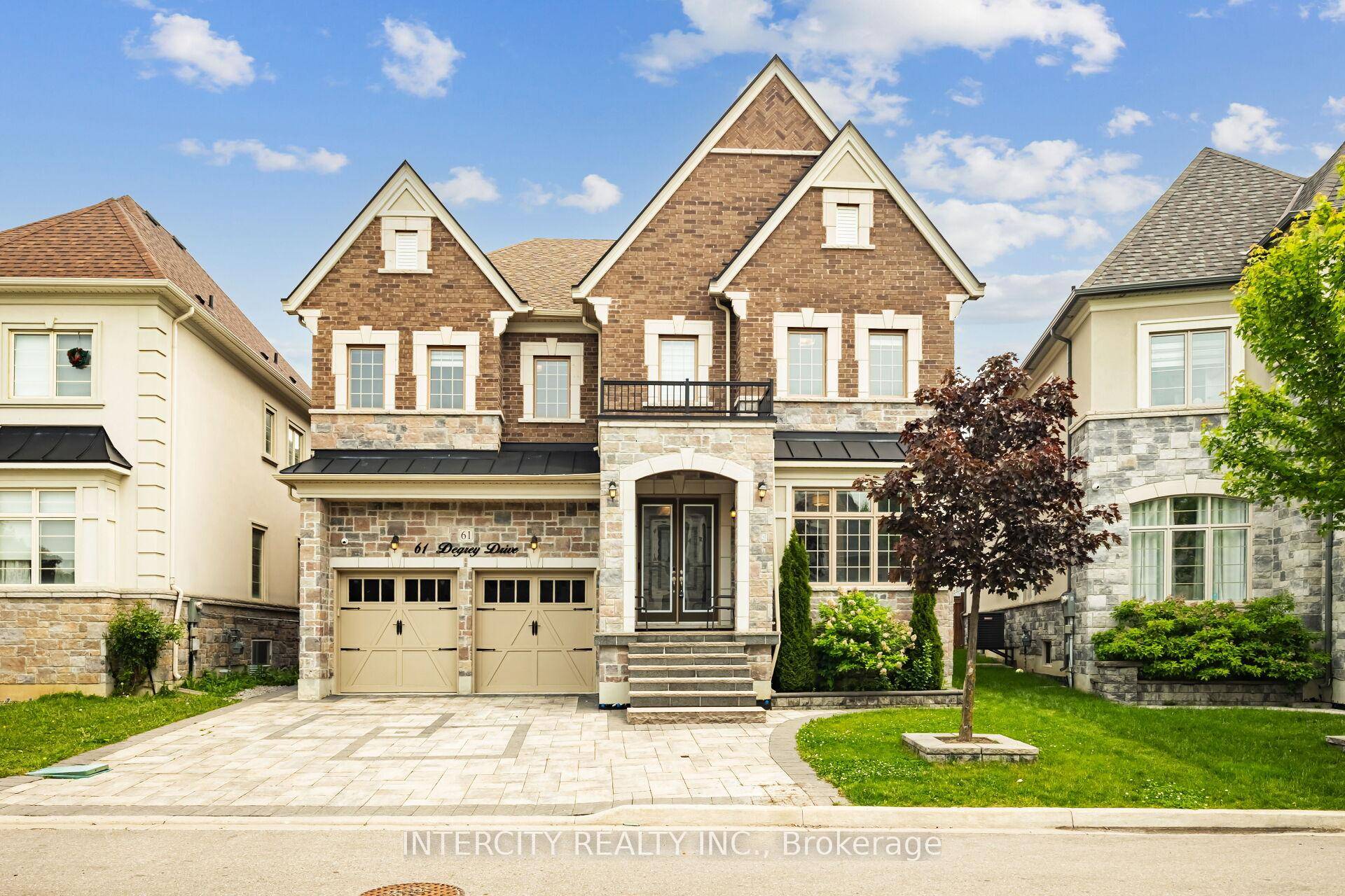 Welcome to 61 Degrey Dr, Brampton Builder's Former Model Home !