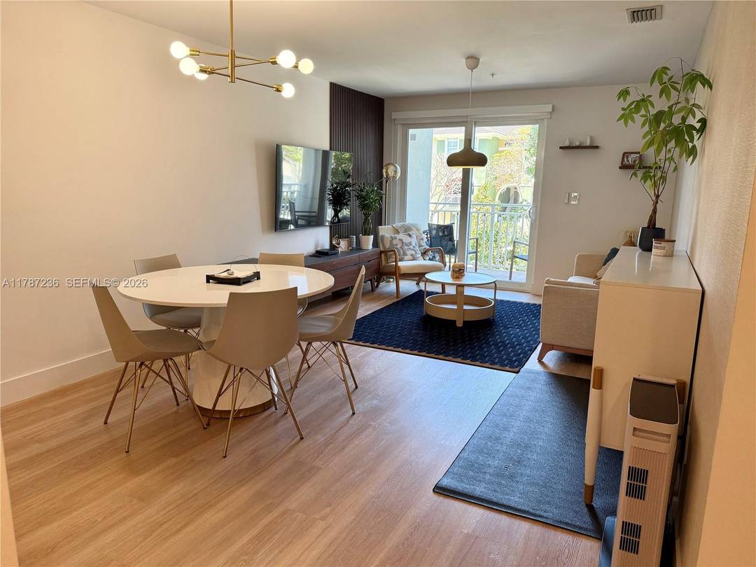 Amazing and spacious unit 2 bed 2 bath, well designed built in 2022.