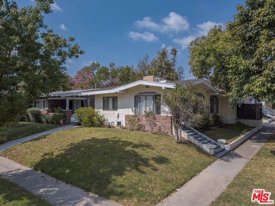 7701   Norton Ave 3BR Hollywood Hills East La