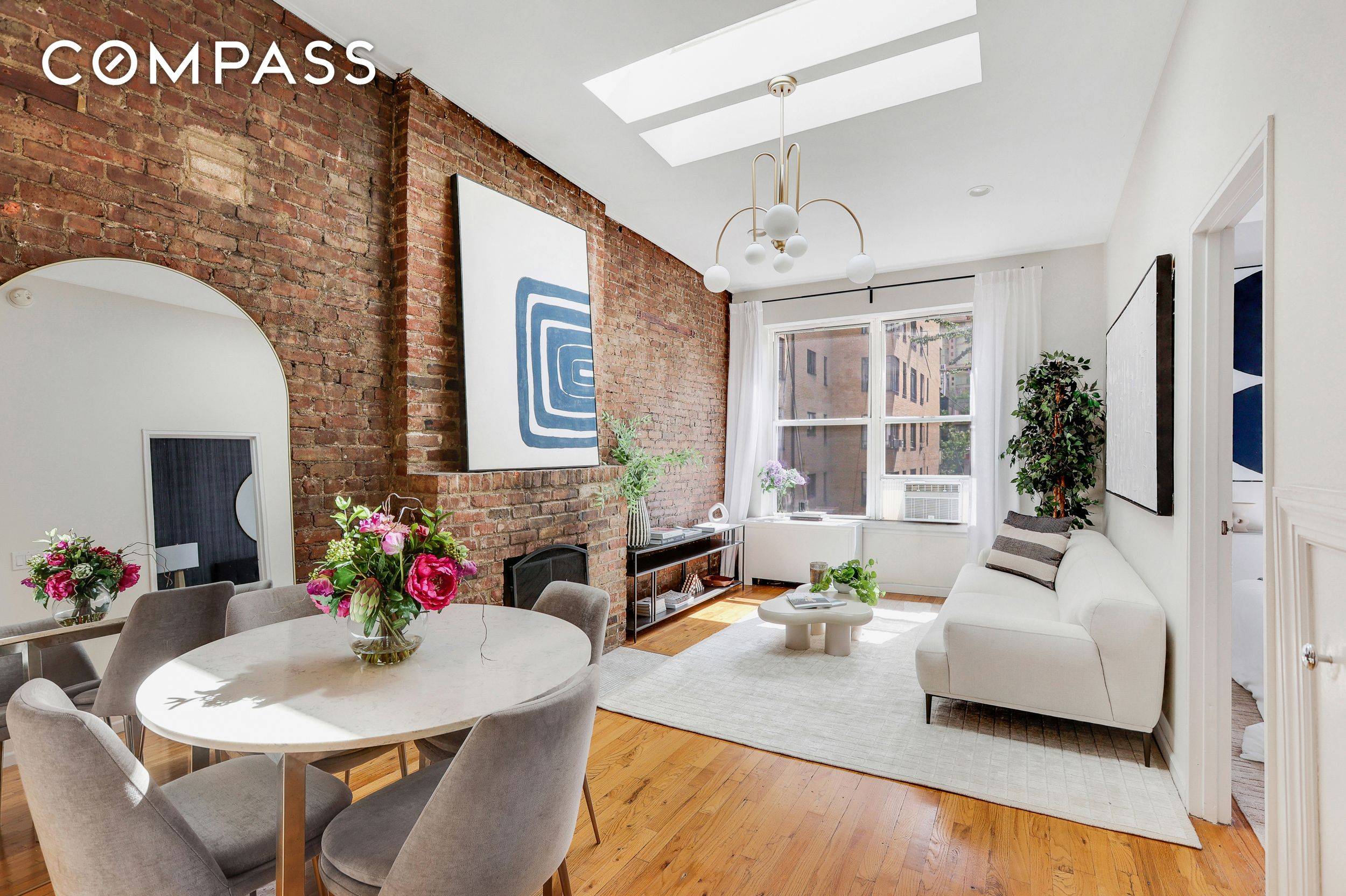 Bright amp ; Charming Top Floor One Bedroom Welcome to Apartment 4B, a sun drenched sanctuary on the top floor of a classic turn of the century townhouse.