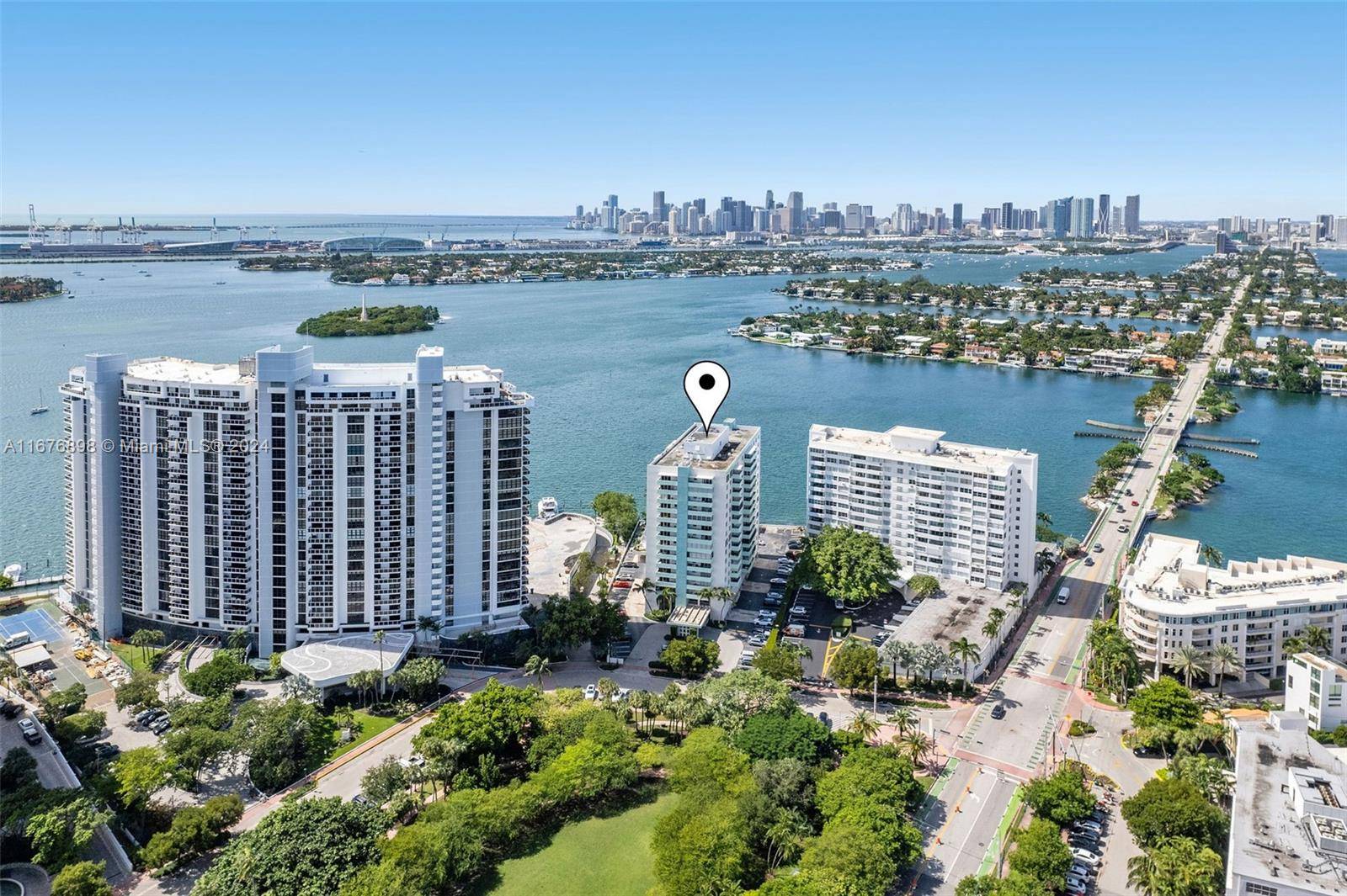 Beautifully appointed amp ; remodeled 1 bedroom, 1.