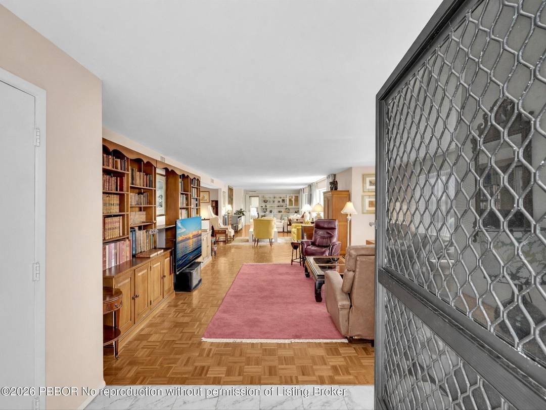 Wake up to sweeping direct ocean views from this rarely available, entire top floor penthouse offering 2, 720 sqft of living space and a huge private terrace ideal for outdoor ...