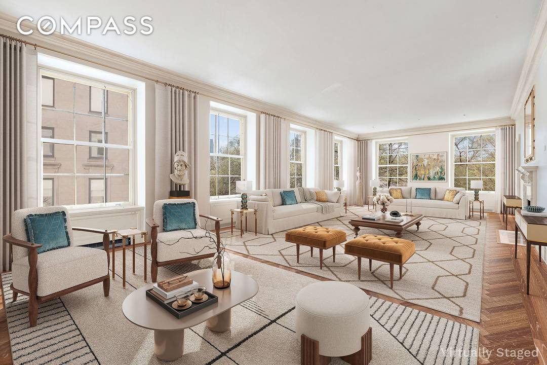 Life at The Top With 60 feet of direct Central Park frontage in New York s most storied building, this extraordinary 6, 300SF residence thrills upon entry.