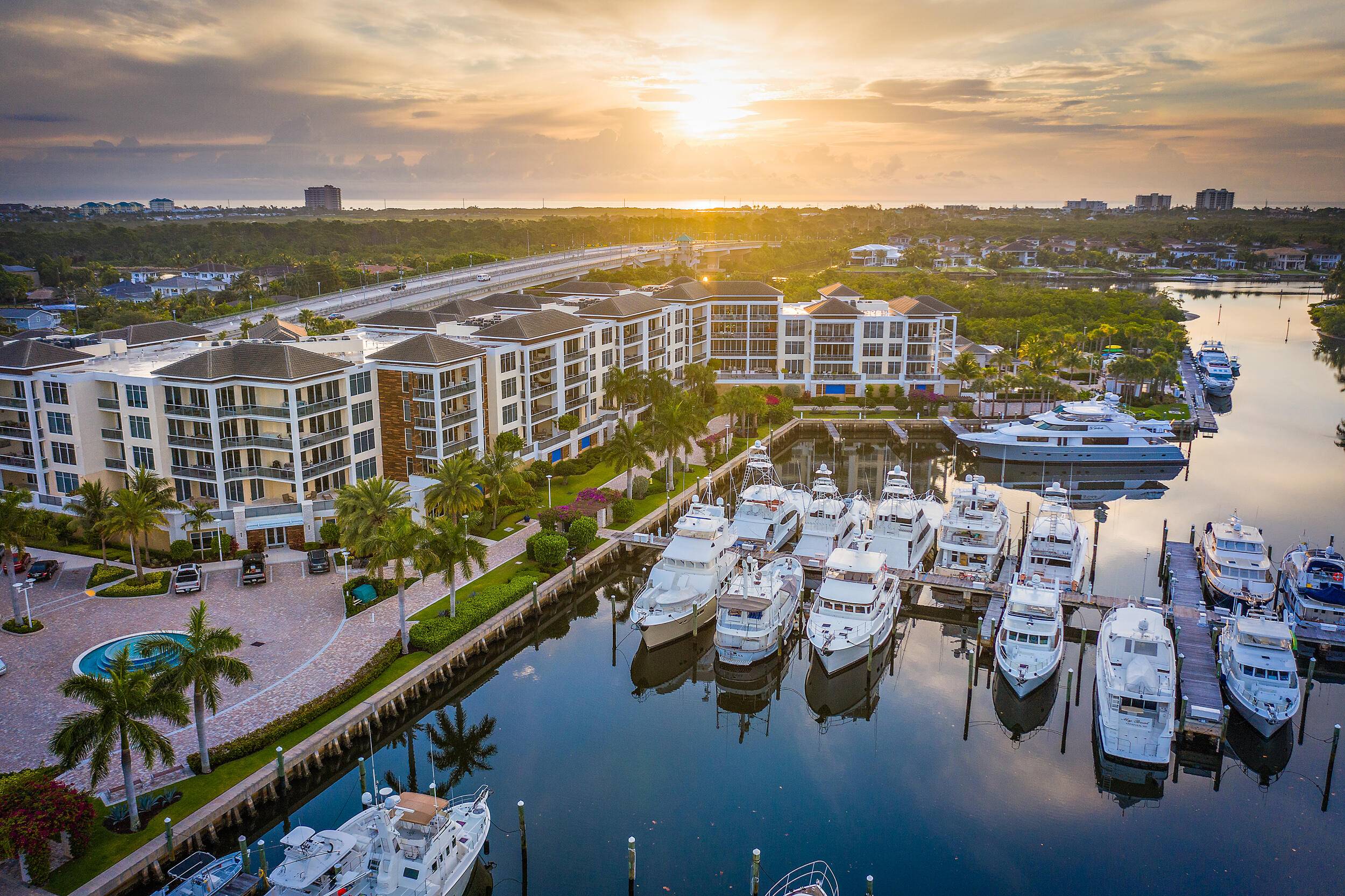 Location ! Live in one of the best boutique buildings with first class concierge services.