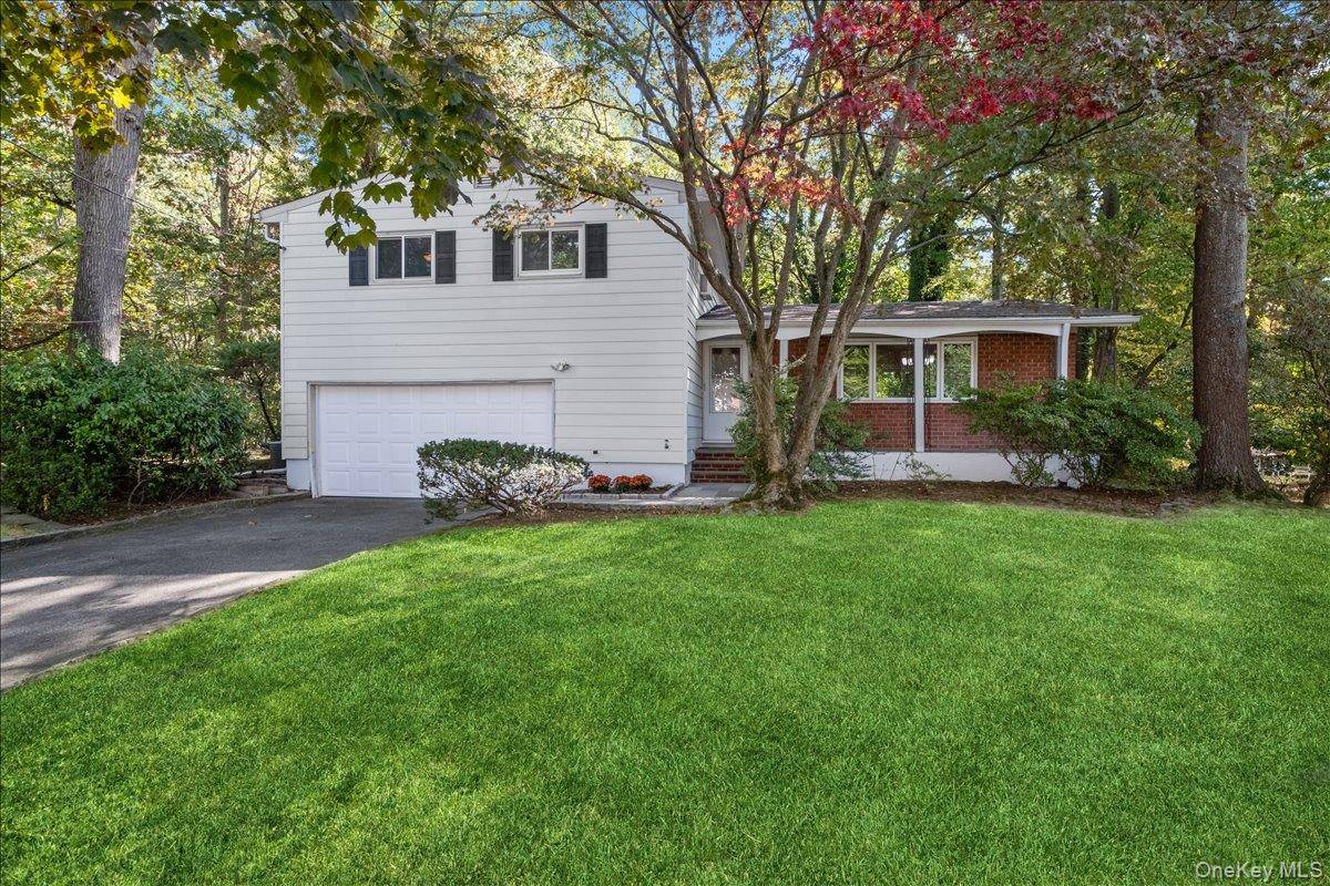 A fabulous find in the heart of desirable Bayberry !