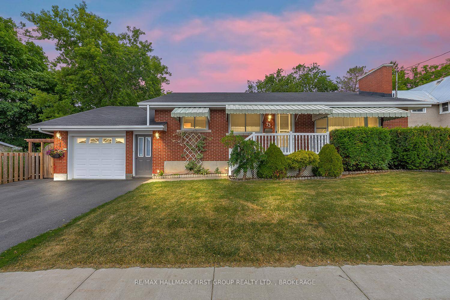 Welcome to this charming and beautifully maintained three level backsplit, ideally located just steps from the scenic Napanee River and close to shopping, dining, parks and schools.
