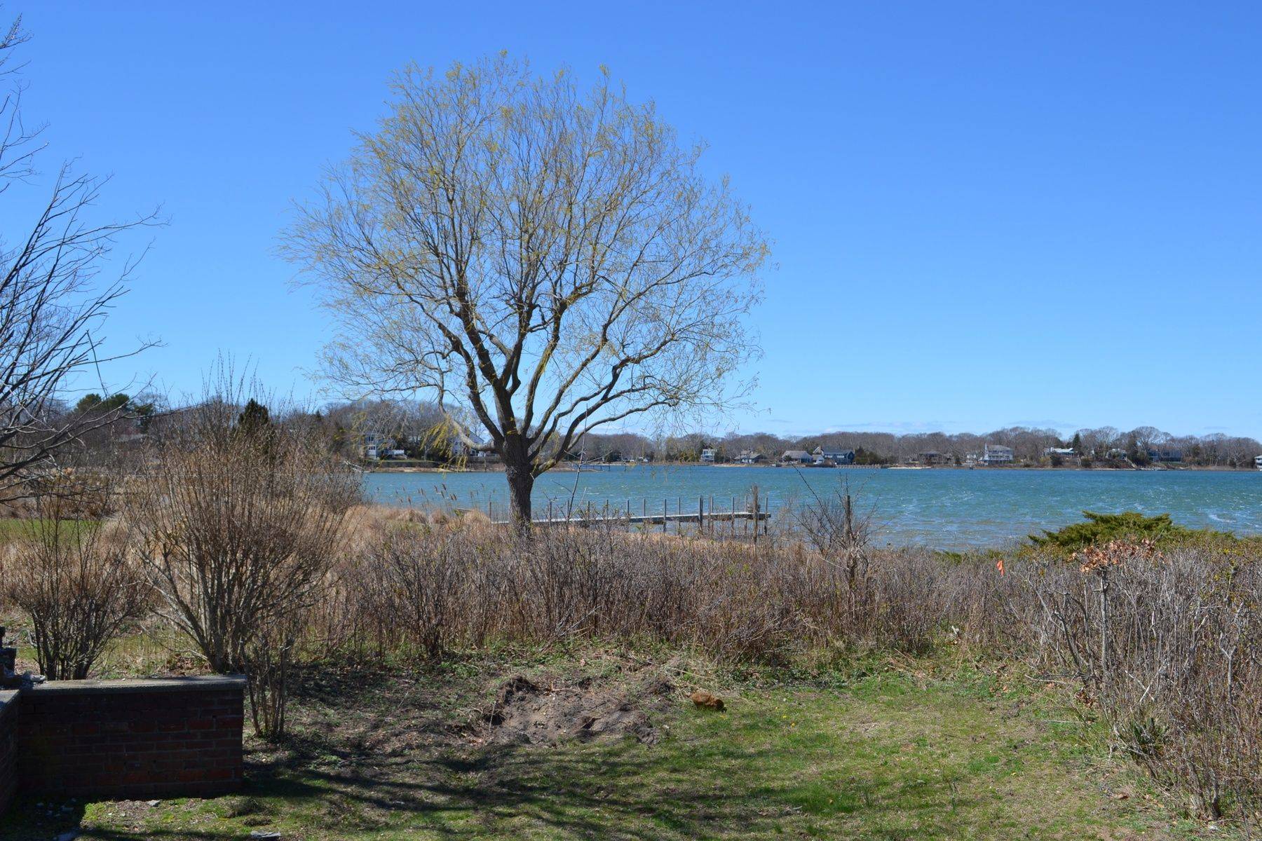 Waterfront in Sag Harbor-3 Beds 2 Bath -stunning Views