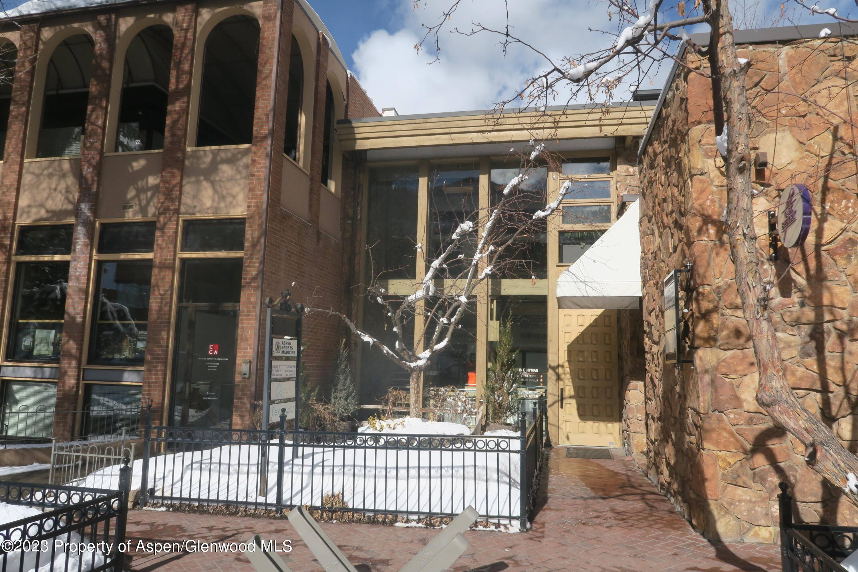 Available 4 2024 Contemporary office space in downtown Aspen within walking distance to everything !