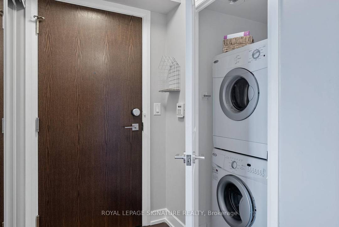 Fully Furnished Executive Suite Functional as a 2 bedroom suite, Large 1Bd Den That Has Been Very Well Maintained With A Large Den And Very Large Balcony In One Of ...