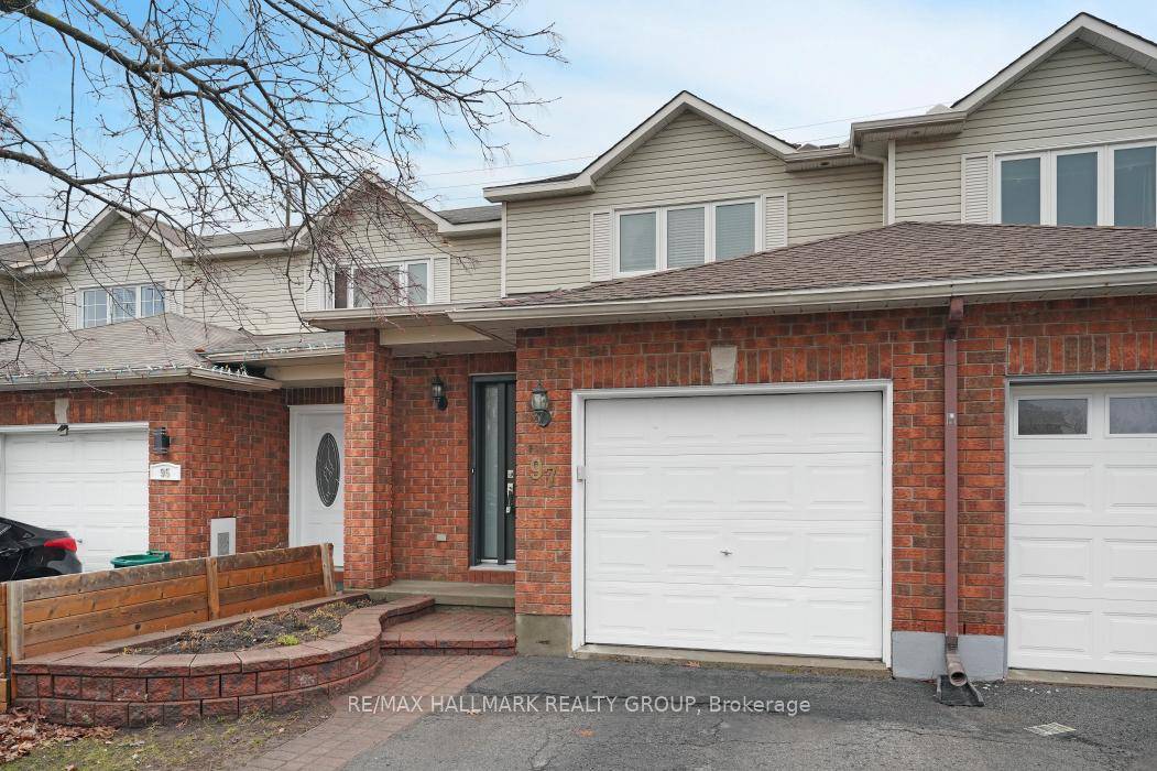 Welcome to 97 Forestglade Cres.