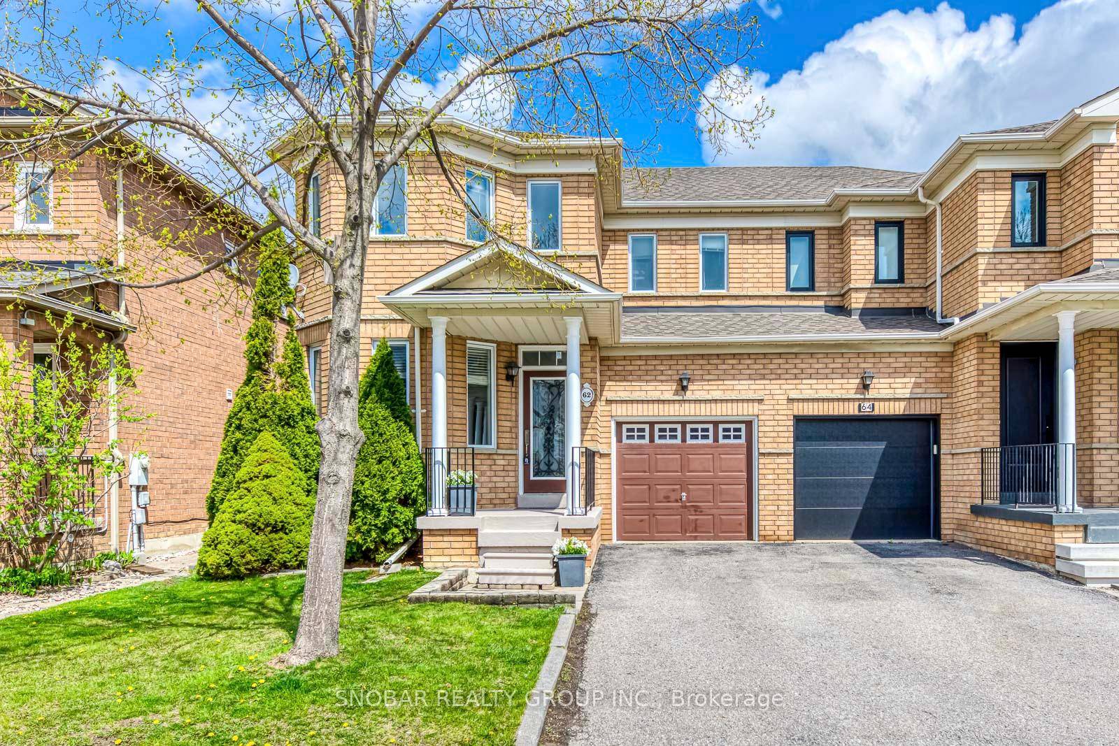 Welcome to this spacious and beautifully renovated 3 bedrooms semi detached home located in the highly desirable Vellore Village neighbourhood.