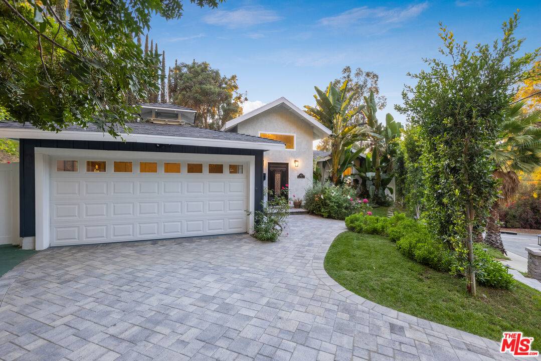 9476 Hidden Valley Pl 3BR Beverly Hills Post Office | B.H.P.O. La