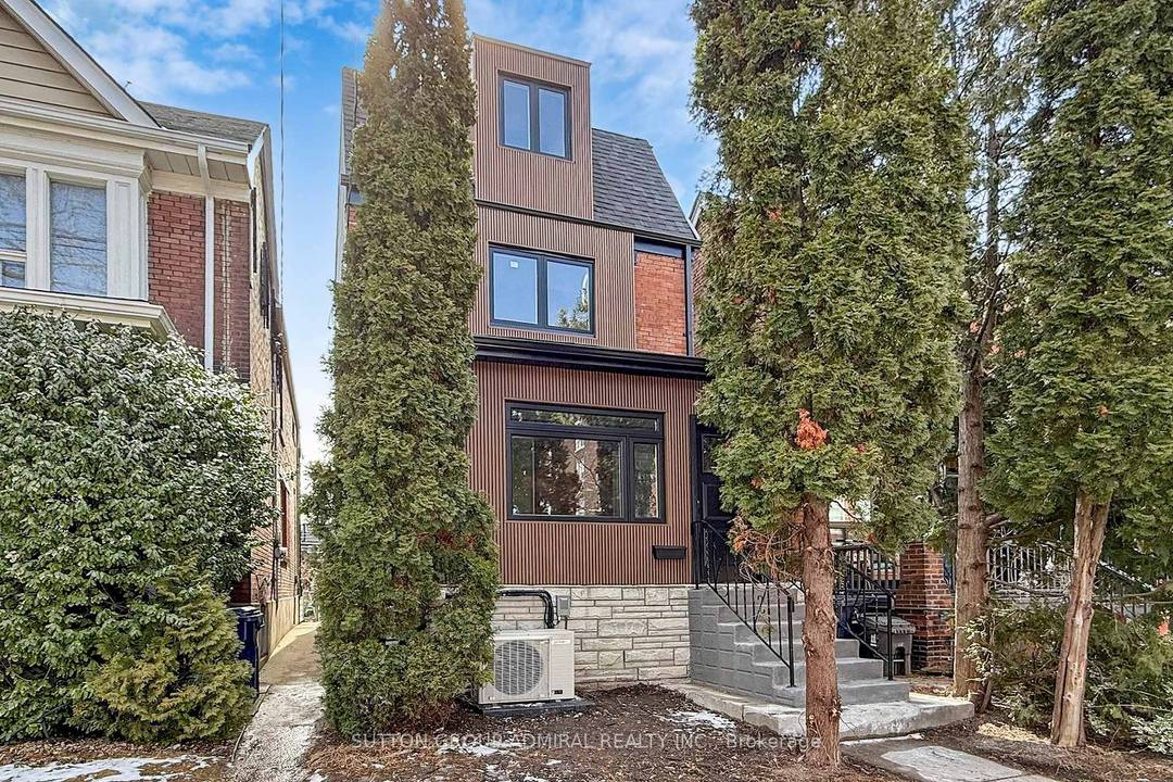 Fully rebuilt from the ground up, Legal Duplex, this is the kind of home families wait for in Roncesvalles and rarely find.