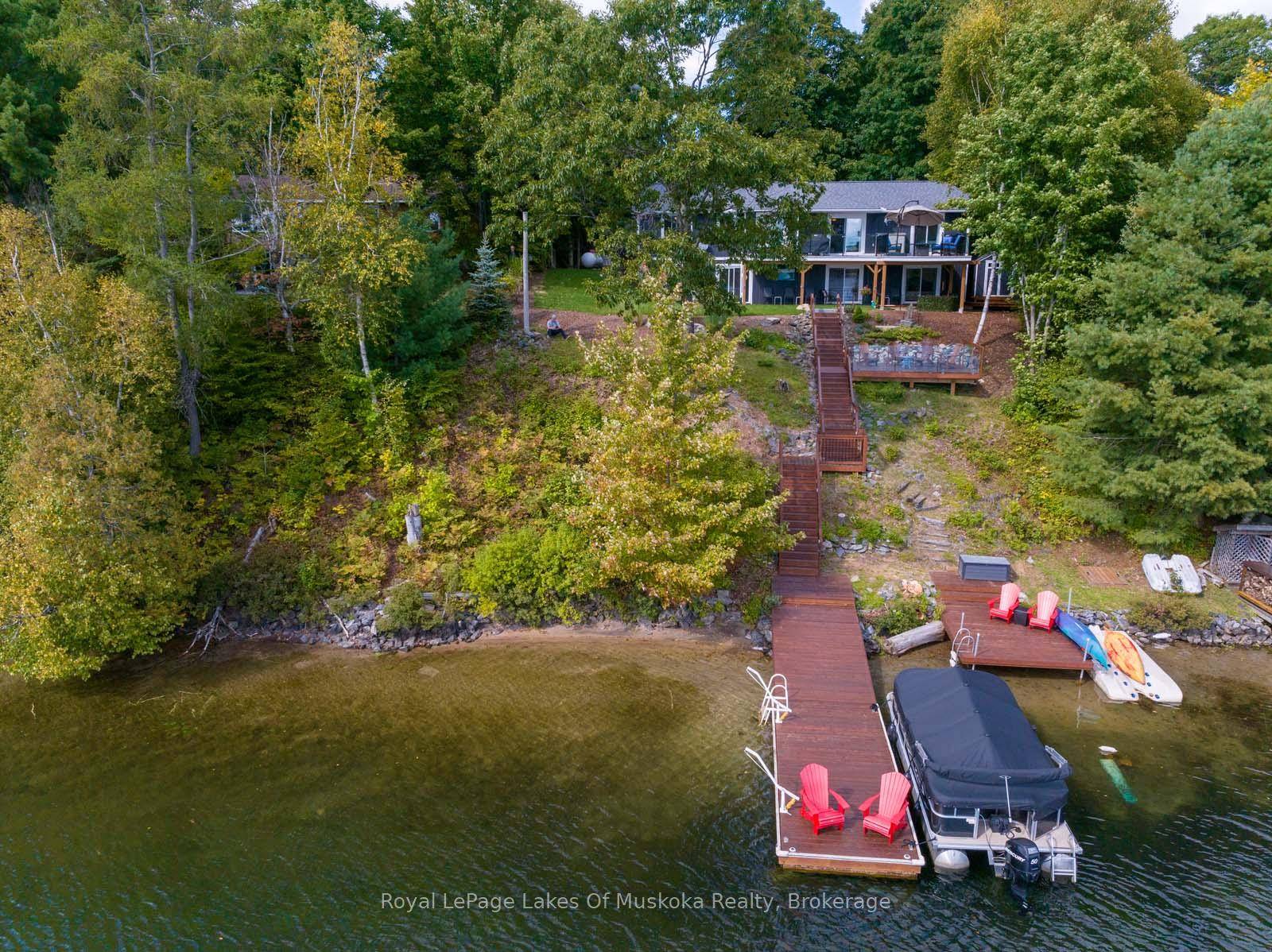Discover your dream year round waterfront home on the pristine shores of Clear Lake, celebrated for its crystal clear waters.