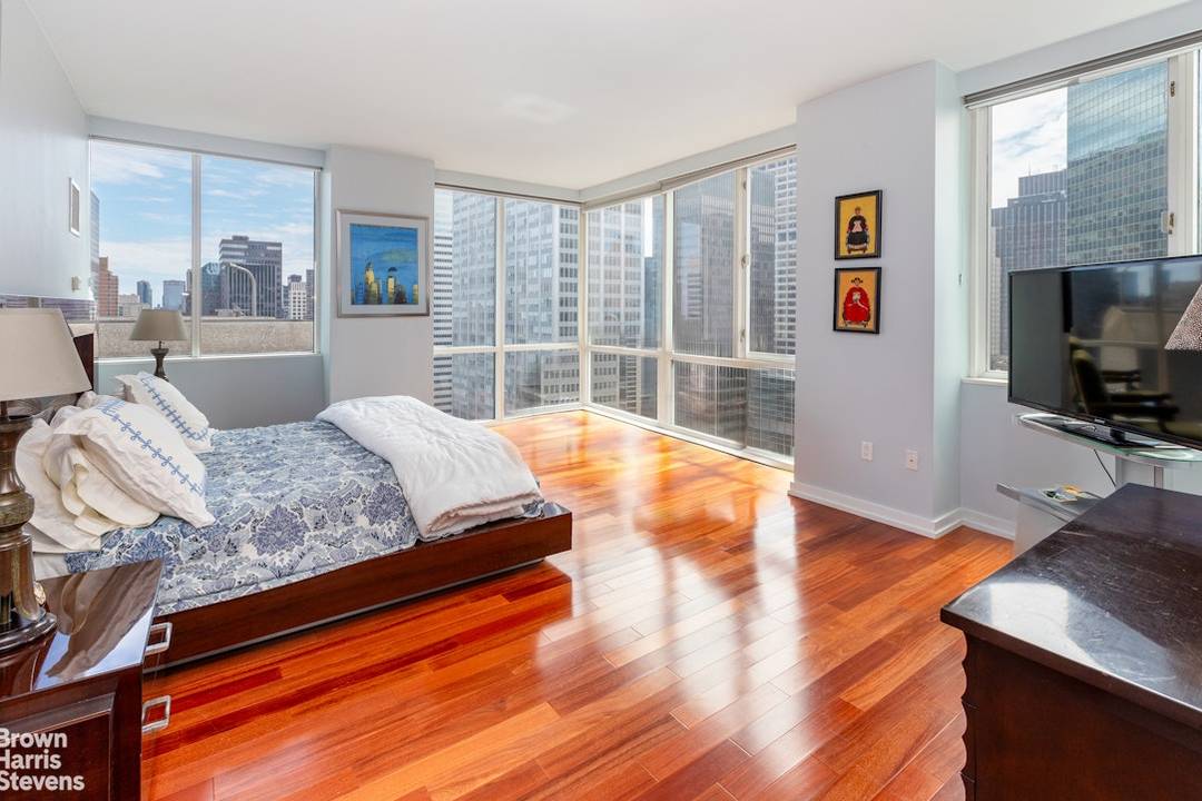 Occupying the full 38th floor of the distinguished Park Avenue Place, Residence 38AB is a rare offering that blends architectural pedigree, sweeping views, and the very best of Manhattan living.