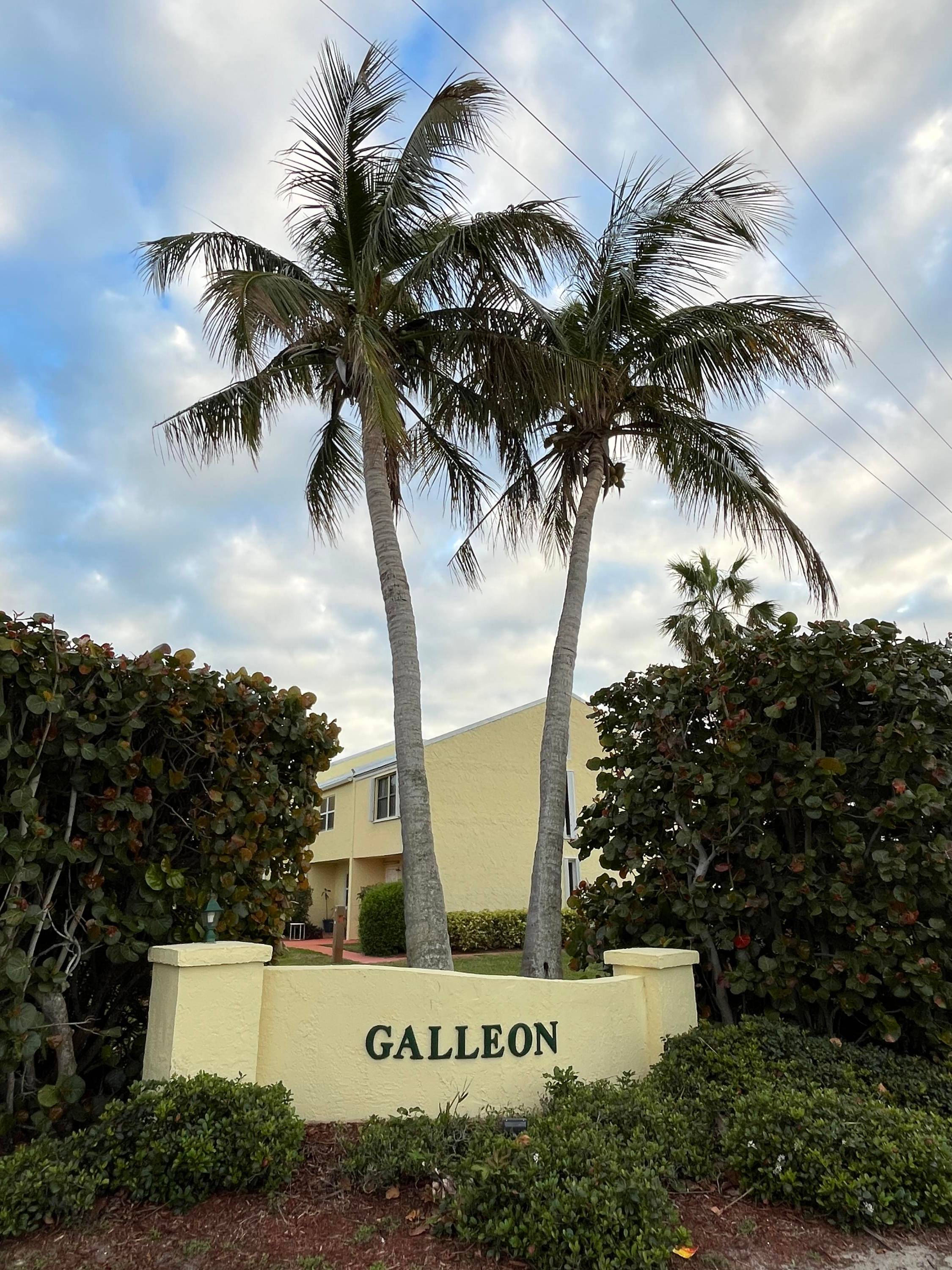 PERFECT Beach Getaway on N Hutchinson Island.