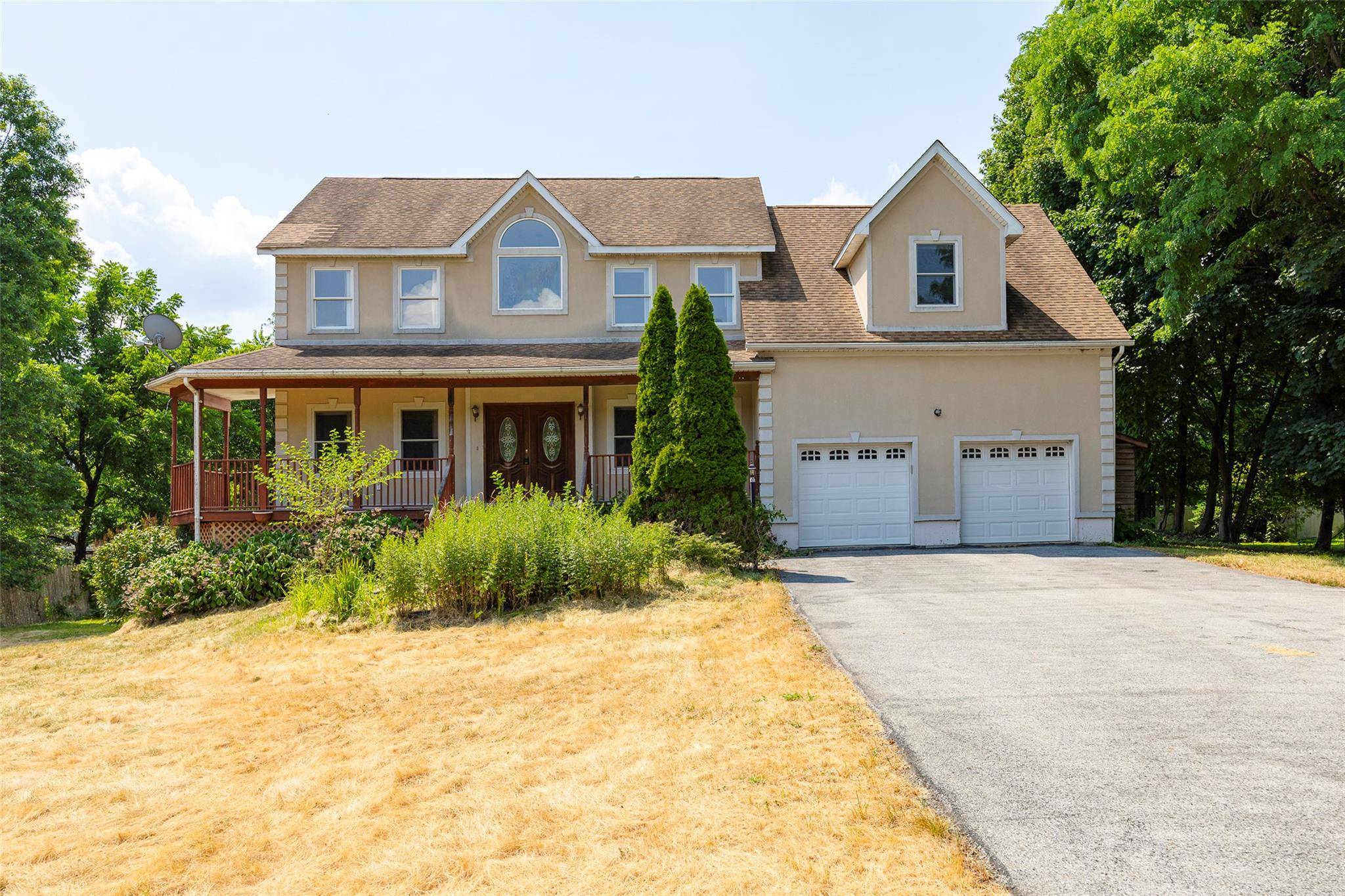 Calling all investors. This spacious 4 bedroom, 3.
