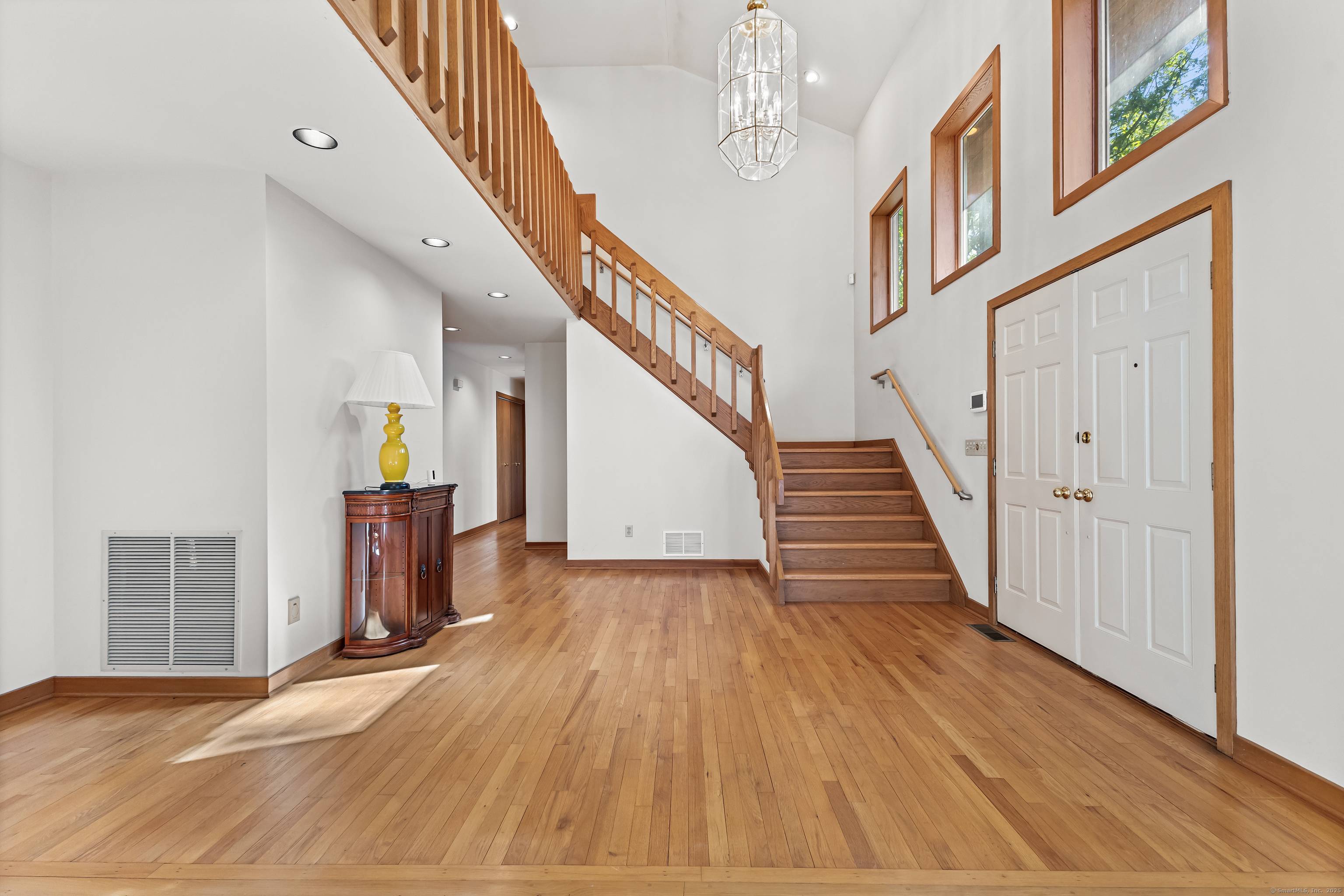 Welcome to your own private retreat in the heart of North Stamford !