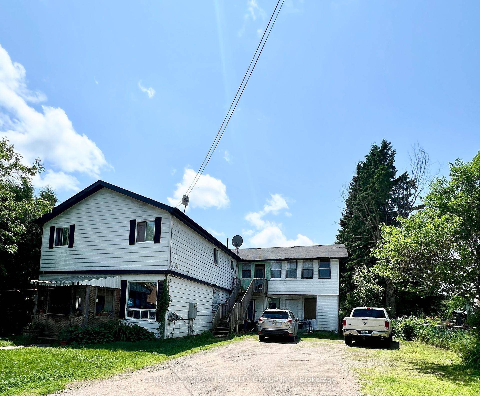 Welcome to beautiful Wilberforce, a charming community nestled in the heart of cottage country.
