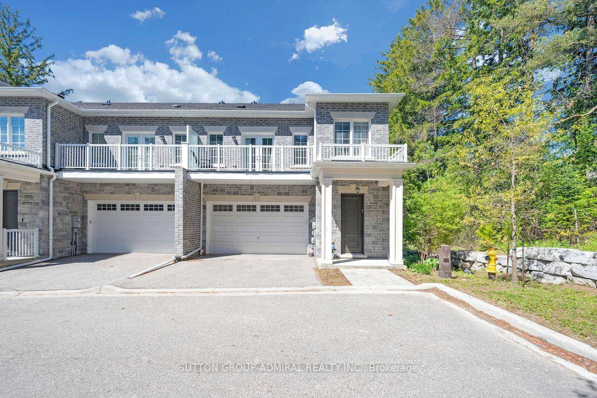 This Enclave End Unit Townhouse Features 4 Beds amp ; 4 Baths, Surrounded By Forest Backdrop Of Green Space, Boasting Approx.