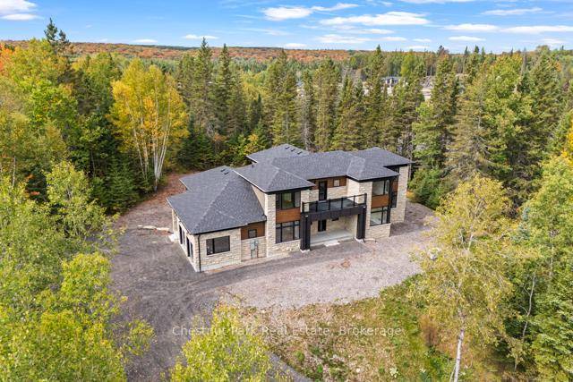 Experience Muskoka luxury in this custom built home, ideally located near Huntsville in the sought after Lake of Bays area.