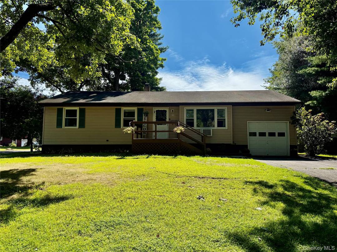 Tucked in on a corner lot, in popular Red Hook Estates, just around the corner to the picturesque Red Hook village, this beautifully maintained single level home offers the ideal ...