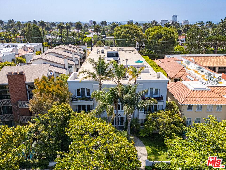 446   San Vicente Blvd 2BR Pacific Palisades La