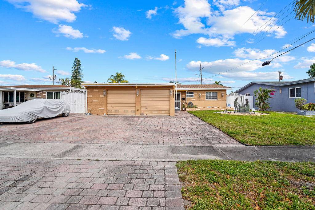 This charming 3 bedroom, 2 bathroom home offers a spacious and open split floor plan, perfect for family living.