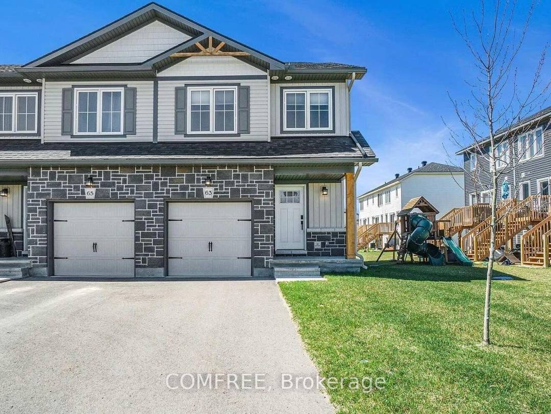 Upgraded end unit townhome in the Bellamy Farms community.