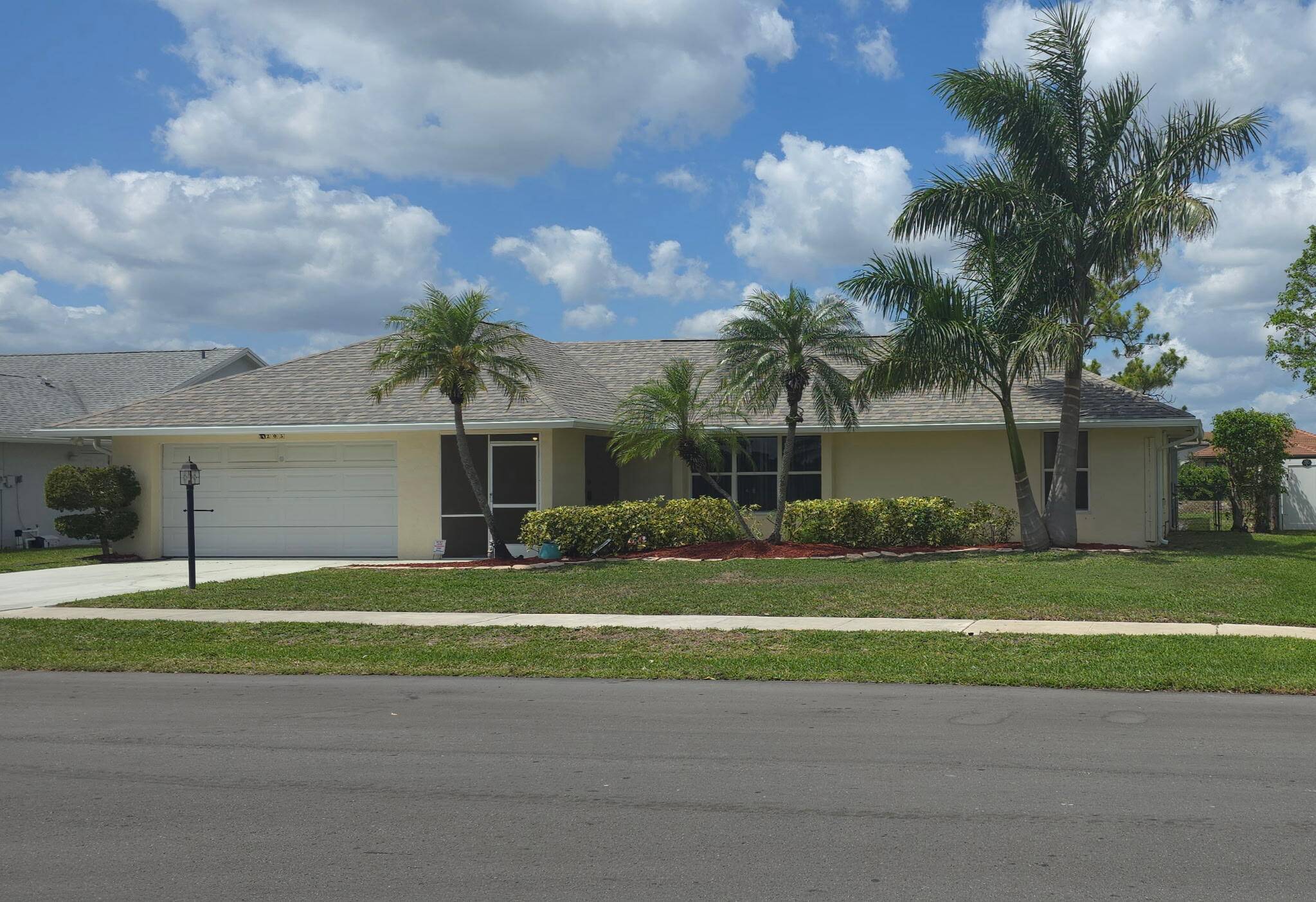 Perfect location with a rates schools and a inground pool for the kids.
