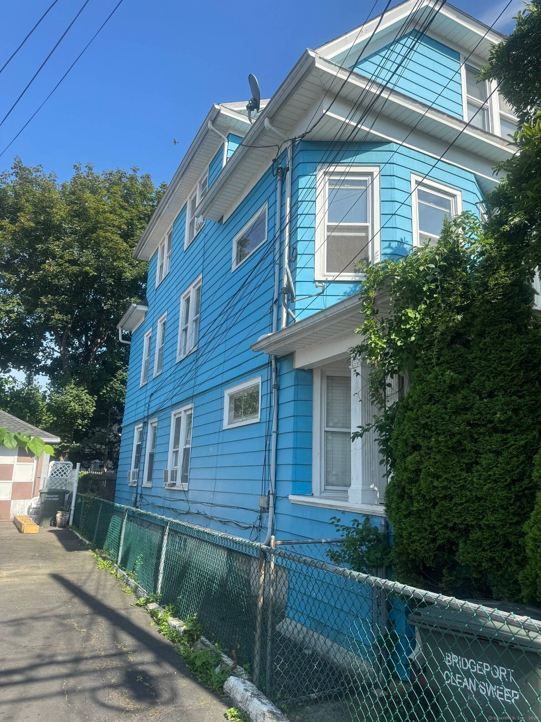 Opportunity Knocks ! Looking for the perfect investment property ?