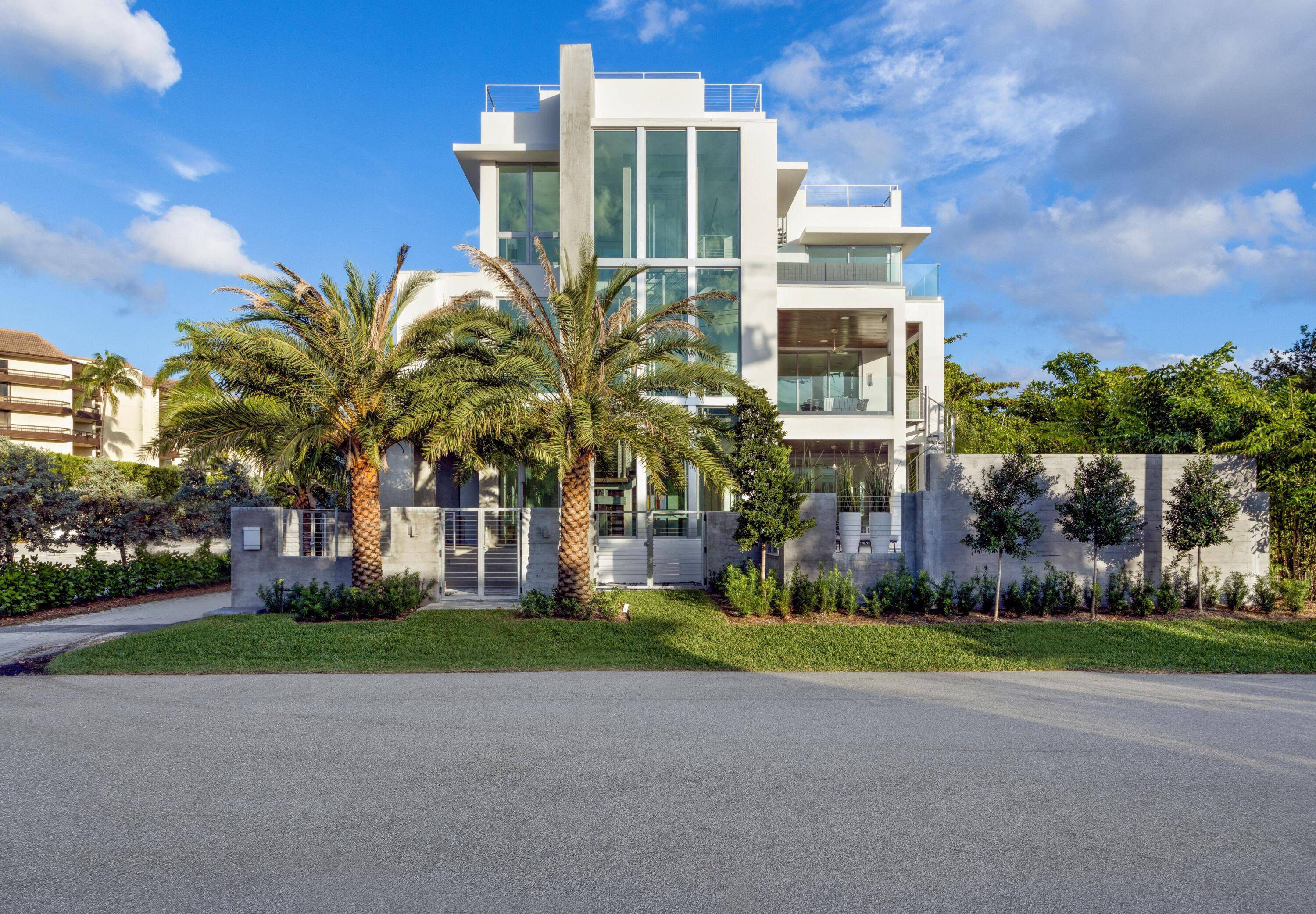 New Delray Beach high elevation industrial modern residence one block from the ocean, CIELO harmoniously blends bespoke industrial elements within a refined contemporary design that centers on a focal point ...
