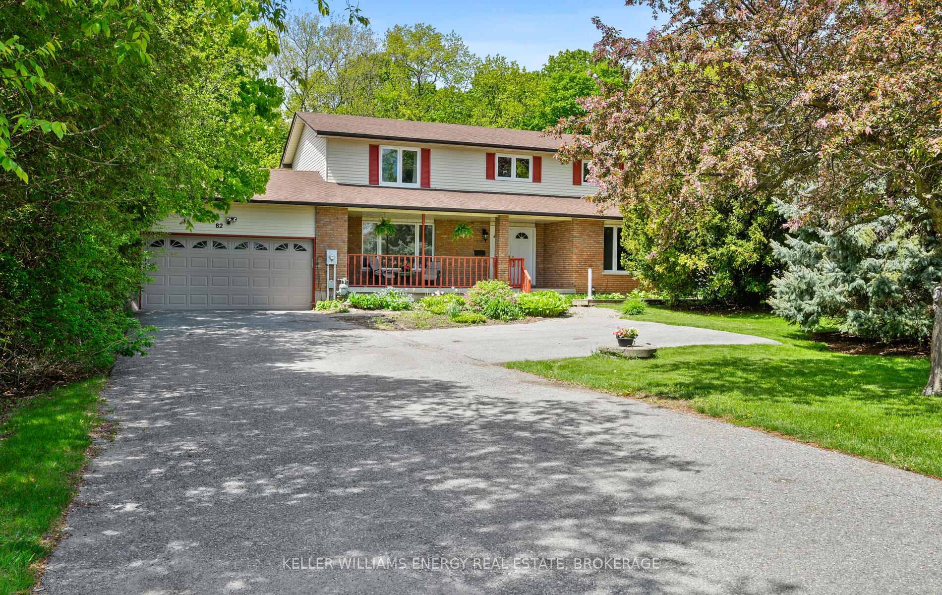 Prime West Courtice Location DREAM Opportunity !