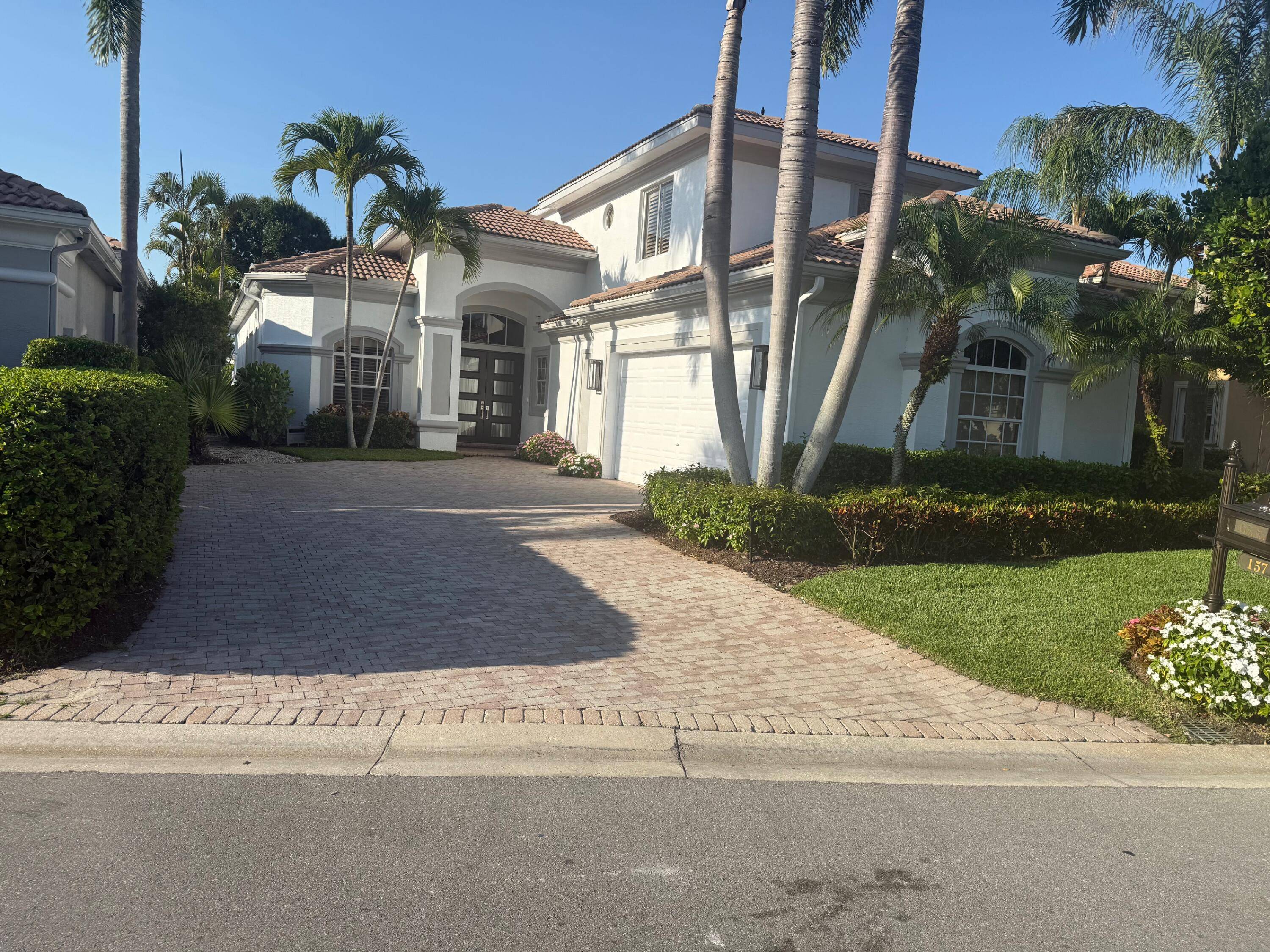 Absolutely beautifully redone home with 4 bedrooms, a loft, office and den.