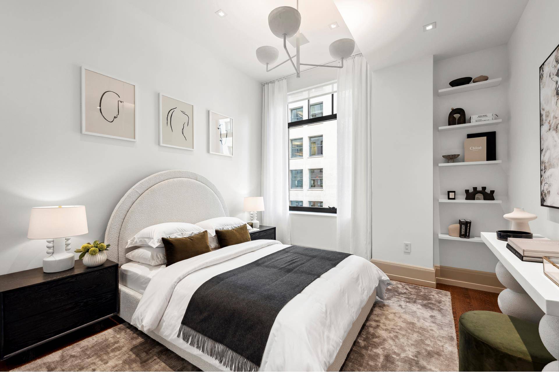 Welcome home to residence 6B at 10 Madison Square West, one of Flatiron's most prestigious and highly coveted condominiums.