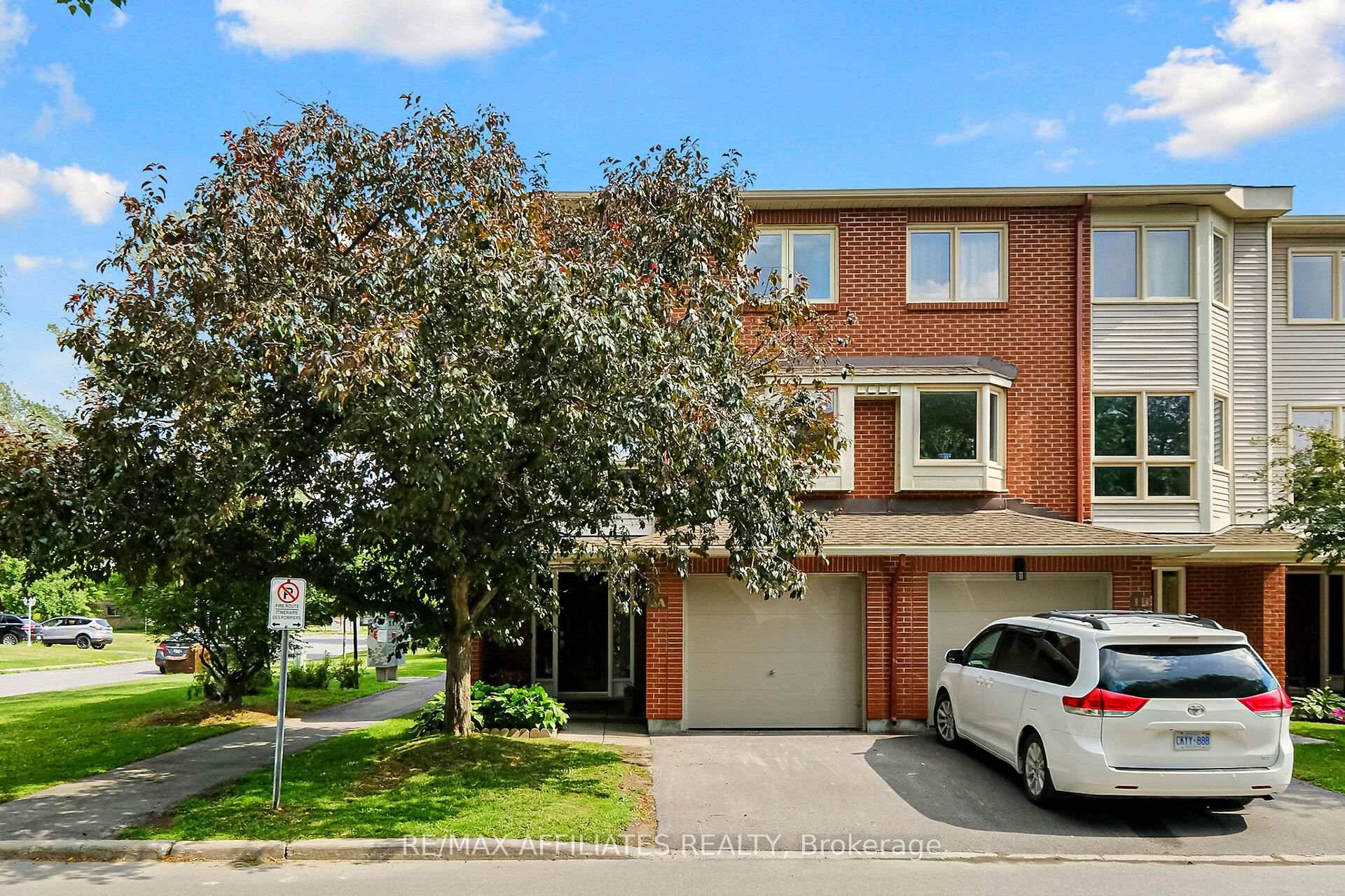 Welcome to this beautifully maintained 3 storey END UNIT condo townhome nestled in the heart of Tanglewood in a sought after, family friendly neighbourhood in Nepean.