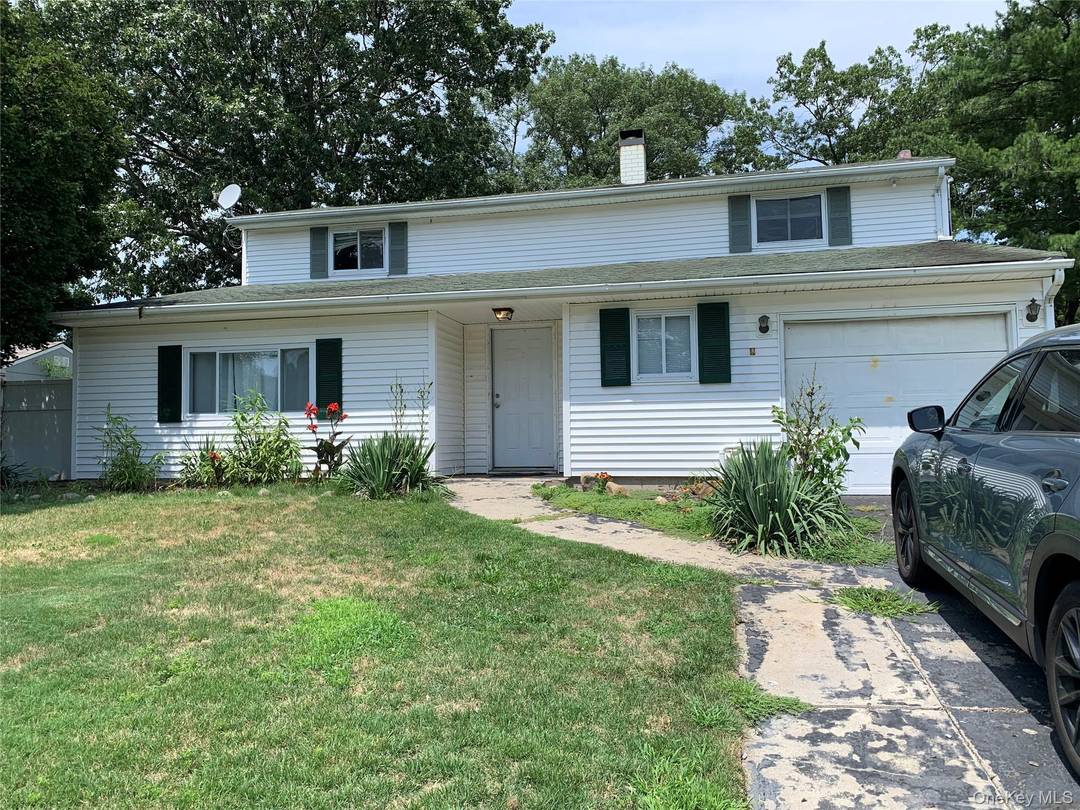 Well maintained 4 Bedroom, 1.