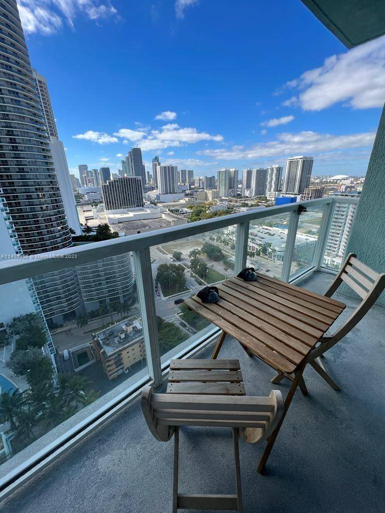 1900 N Bayshore Dr Florida