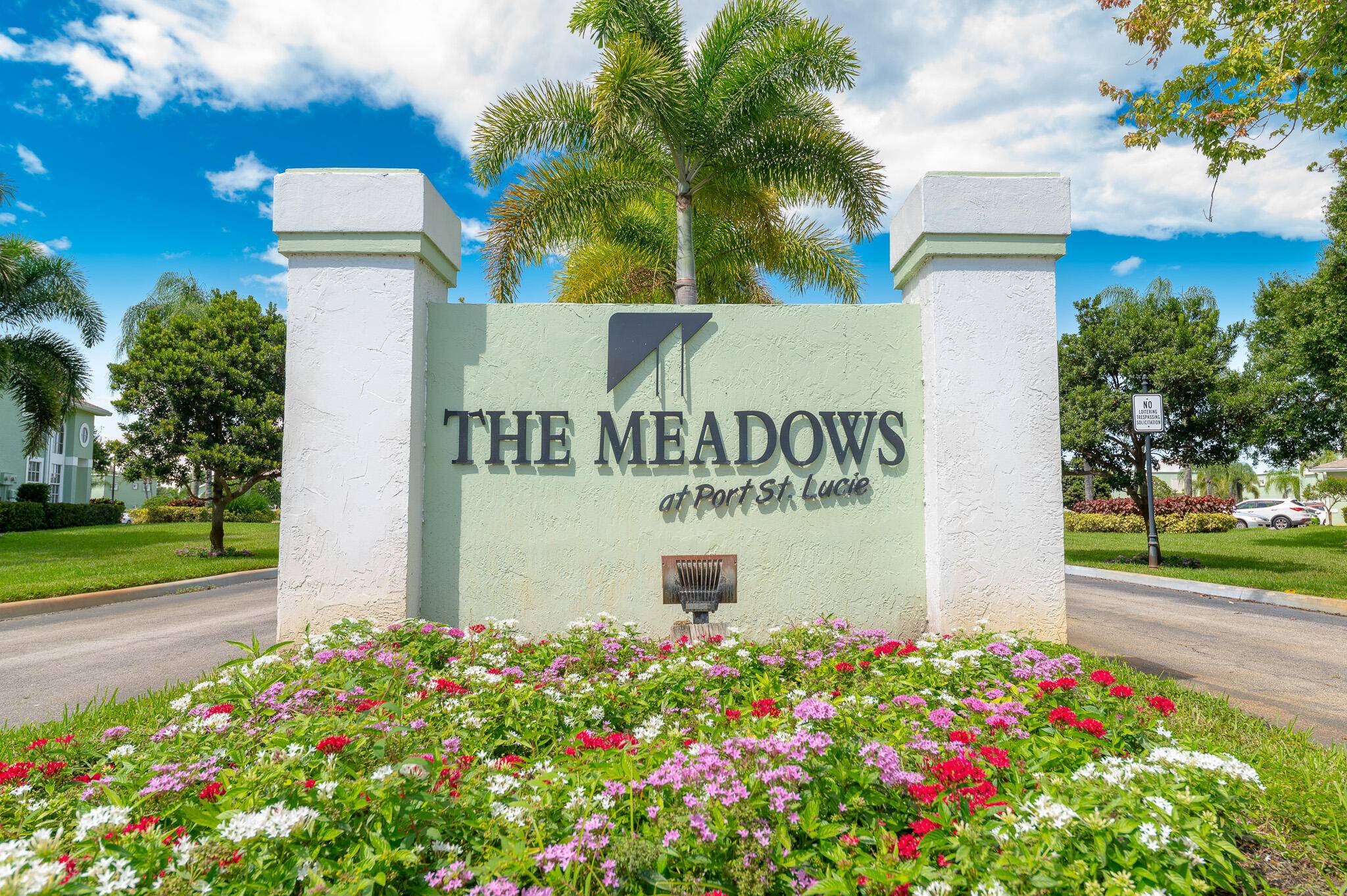 Spacious 2 bedroom, 2 bathroom second floor condo with updated kitchen with stainless appliances, and granite countertops.
