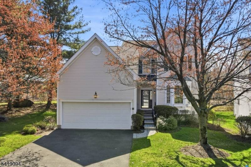 Welcome to this spacious 4 bedroom, 2.