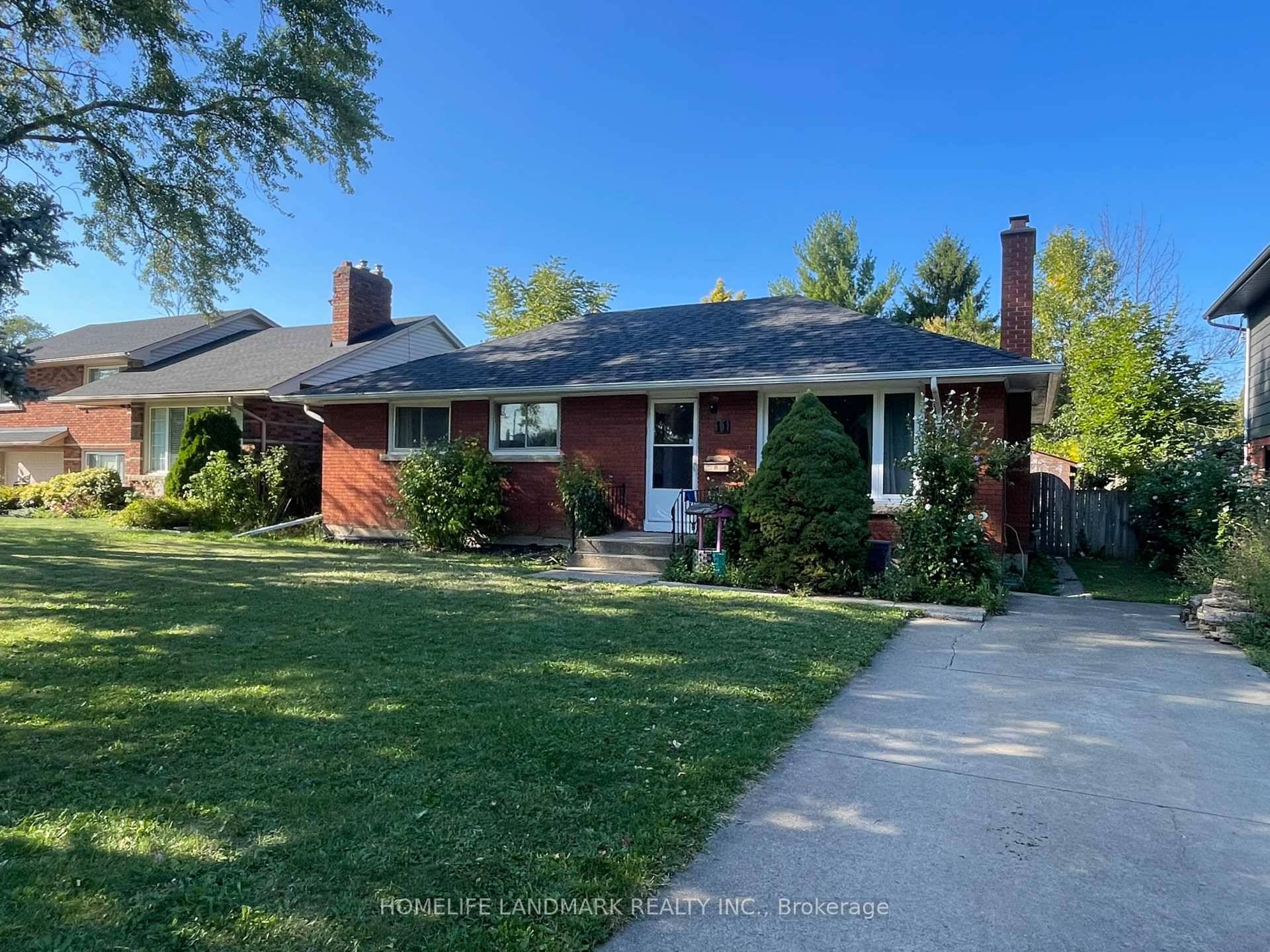 Great All Brick Bungalow In South End Neighborhood.