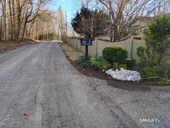 Welcome to 16 Dogwood Dr.