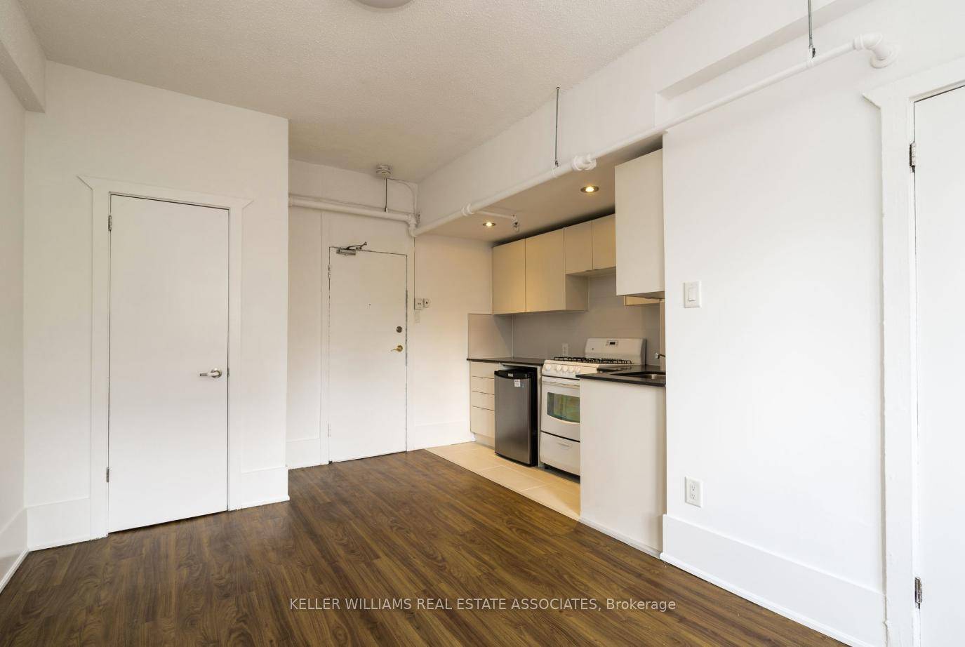 Welcome to Epitome Apartments near College amp ; Spadina.
