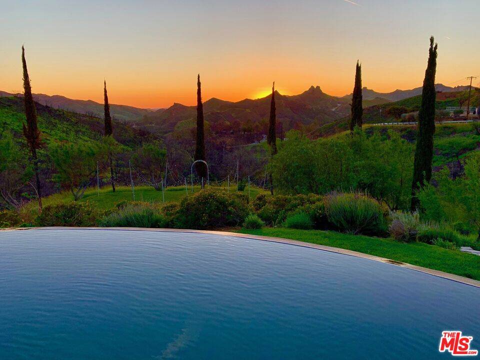 723 LATIGO CANYON RD 4BR Malibu La