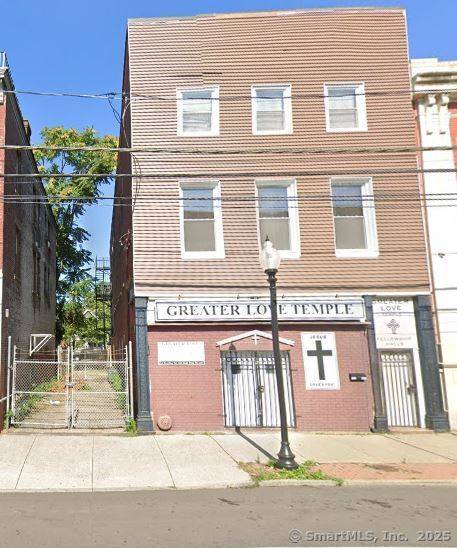 855 857 East Main Street, Bridgeport, CT, is a 7, 644 sq ft historic commercial building set on a 2, 574 sq ft lot in the city's East Main Street ...