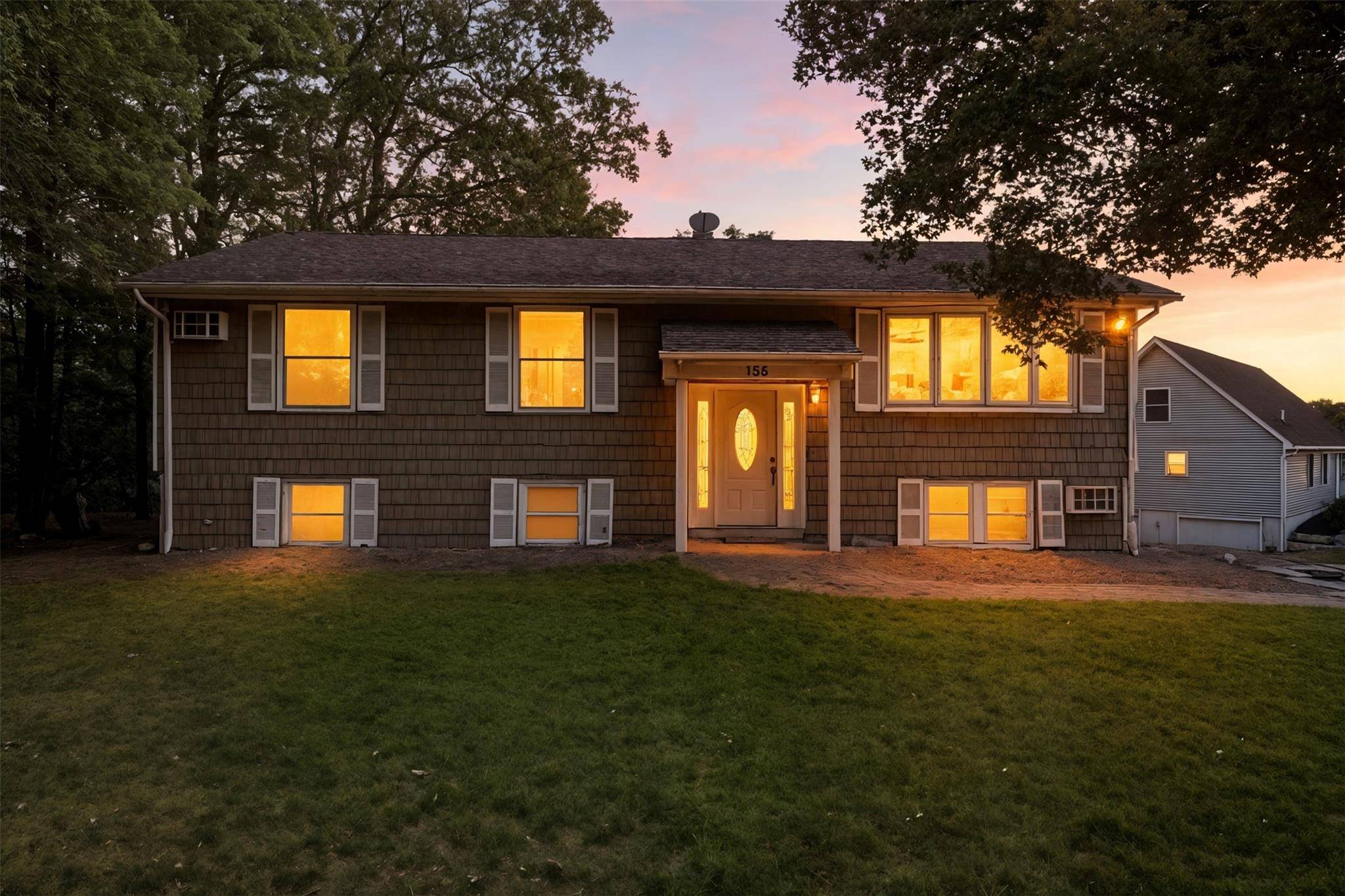 Nestled on a desirable corner lot in Emerald Green, Sullivan County s premier private lake community, this beautifully maintained 5 bedroom, 2 bathroom home offers comfort, style, and convenience just ...