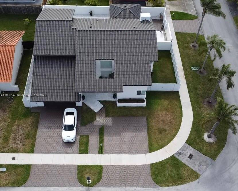 Elevate your expectations in this stunning custom built home !