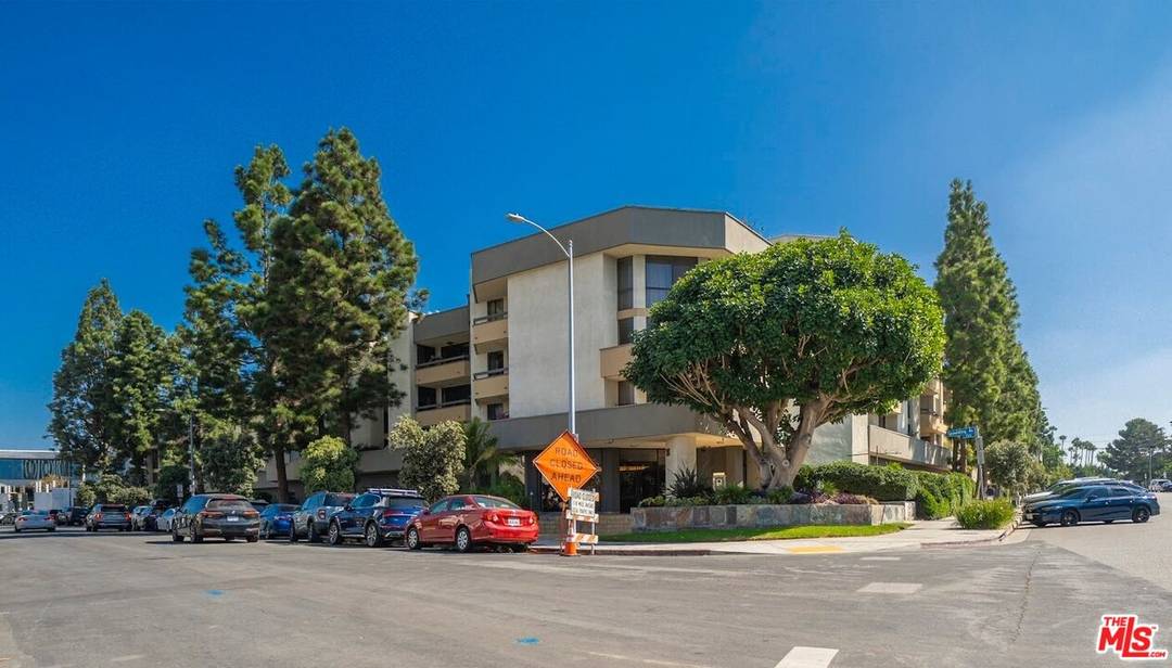 750  S Spaulding Ave 2BR Hancock Park La