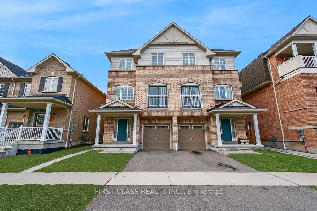 Bright, Clean amp ; Spacious 3 Bedroom amp ; 3 Bath, Semi Detached Home In Desirable Dufferin Heights !