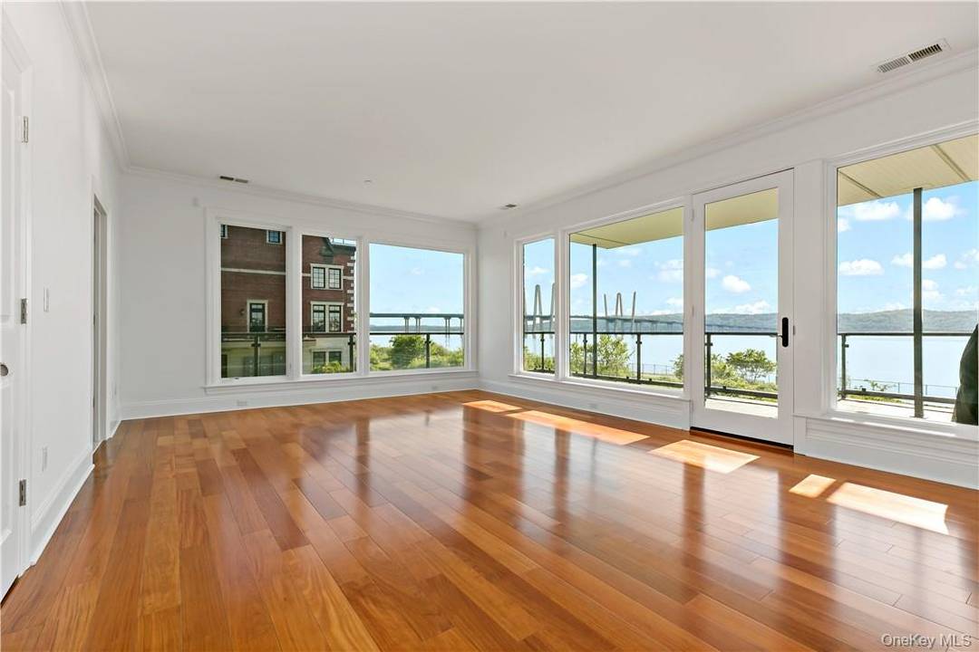 Unlike many comparable properties in the area, this condo boasts exceptionally low monthly carrying charges, providing tremendous value without compromising on location, amenities, or lifestyle.